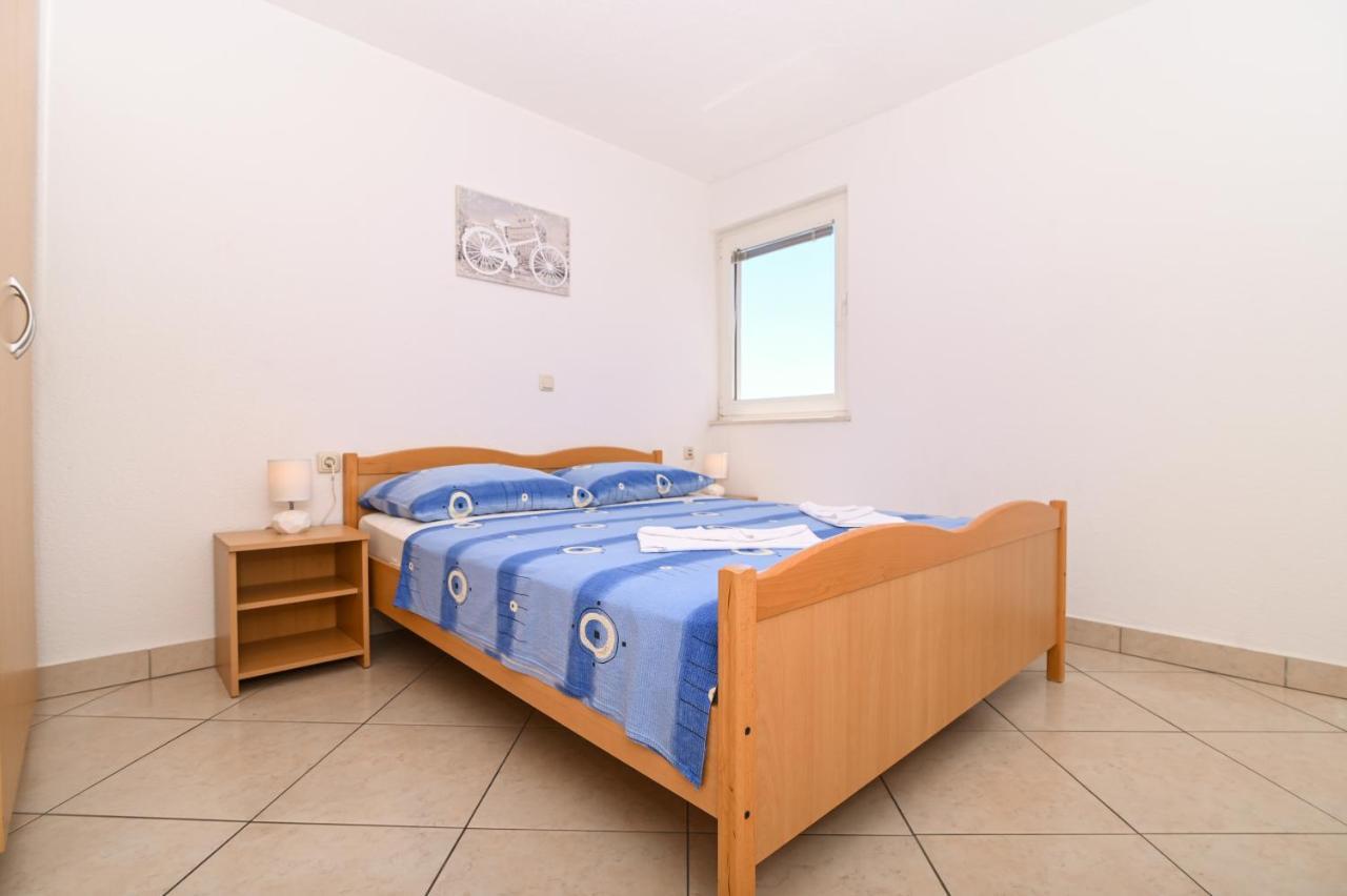 Apartmani Adria Трогир Экстерьер фото