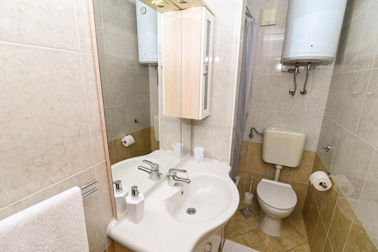 Apartmani Adria Трогир Экстерьер фото