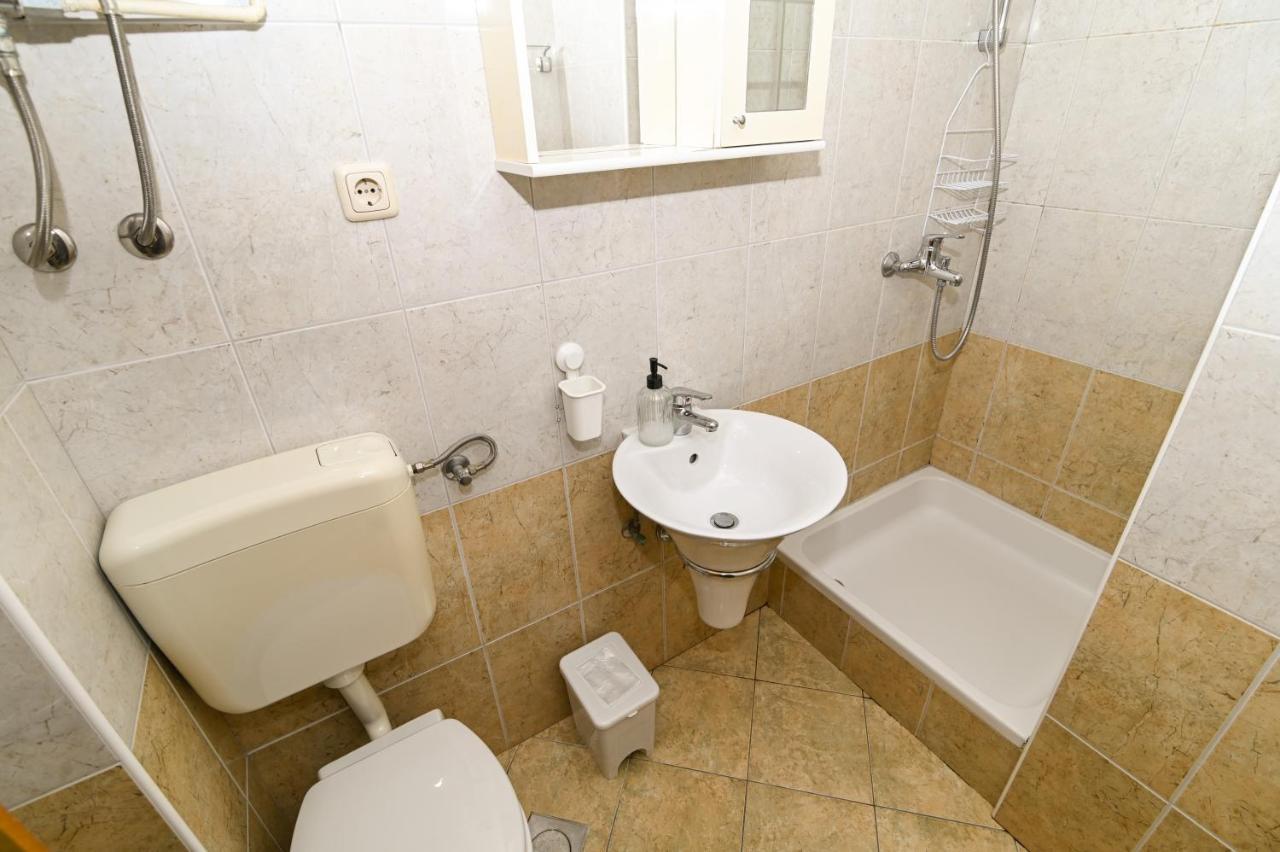 Apartmani Adria Трогир Экстерьер фото
