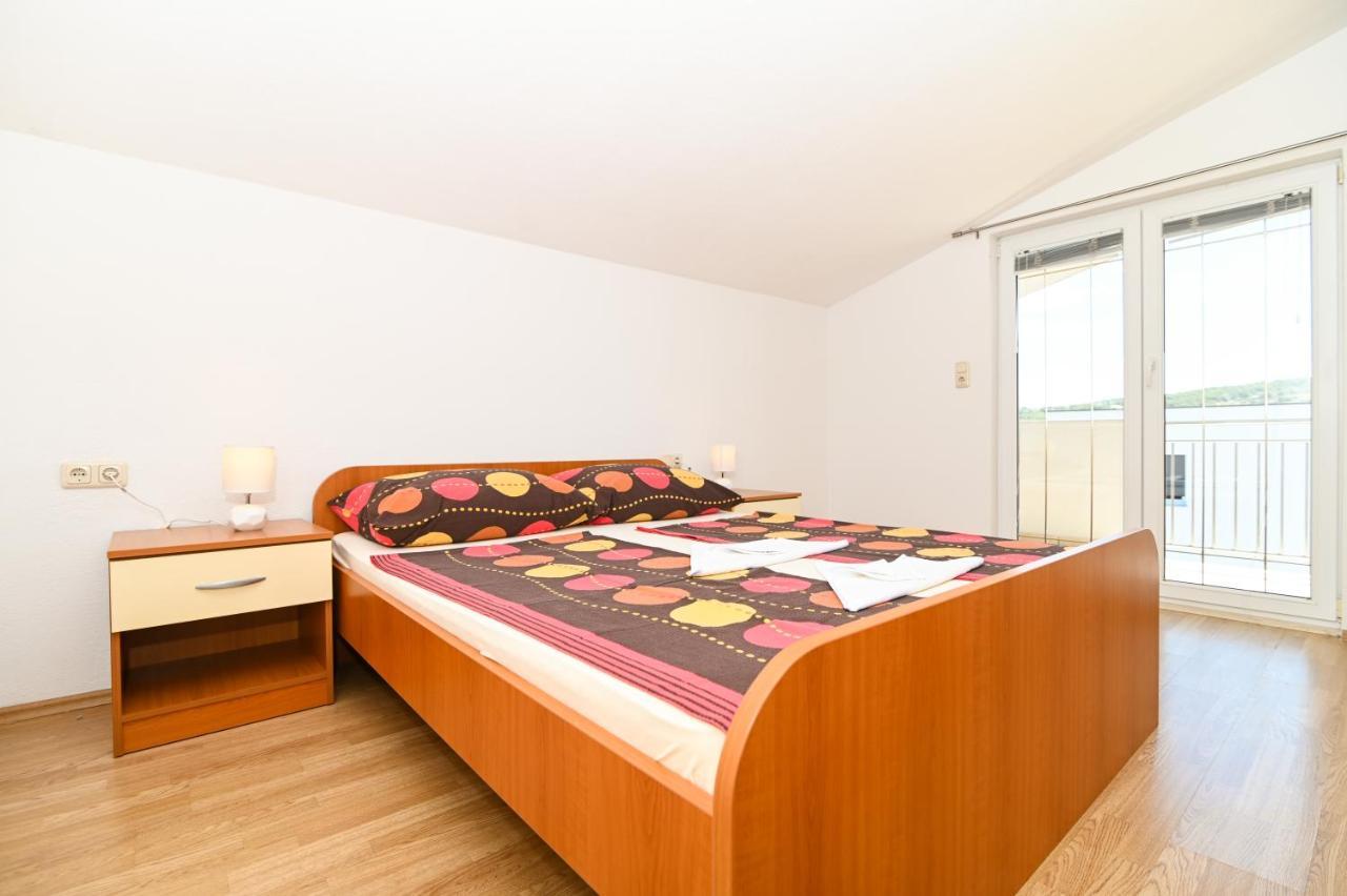 Apartmani Adria Трогир Экстерьер фото