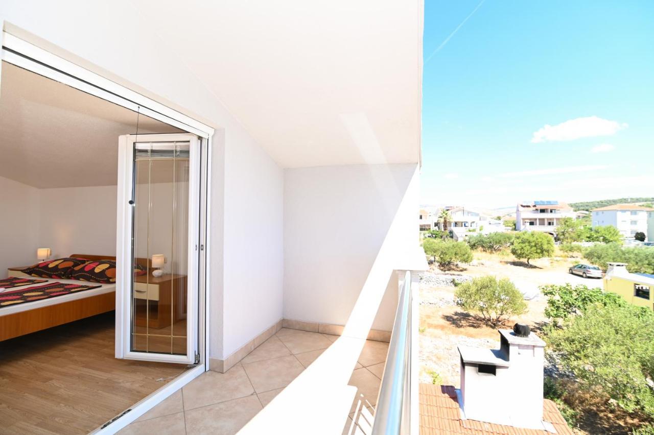Apartmani Adria Трогир Экстерьер фото