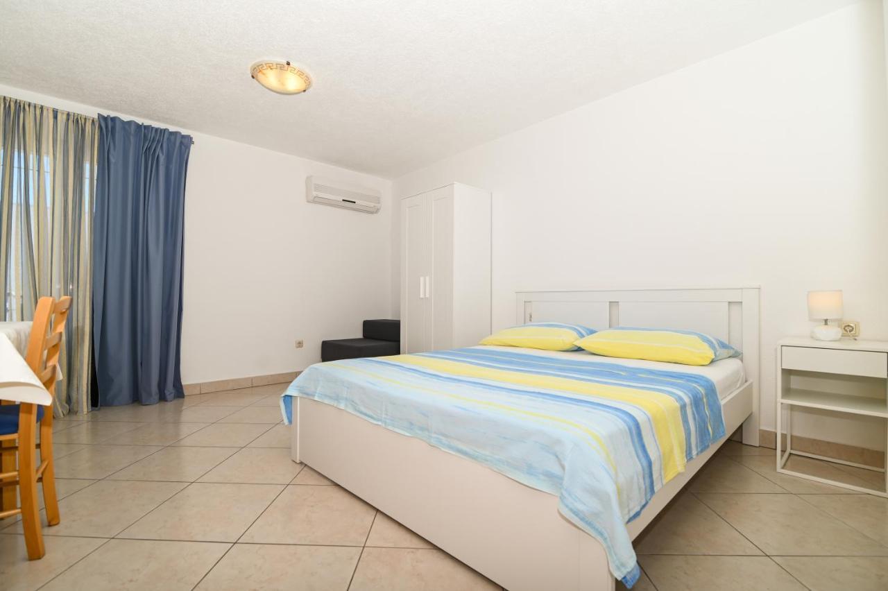 Apartmani Adria Трогир Экстерьер фото